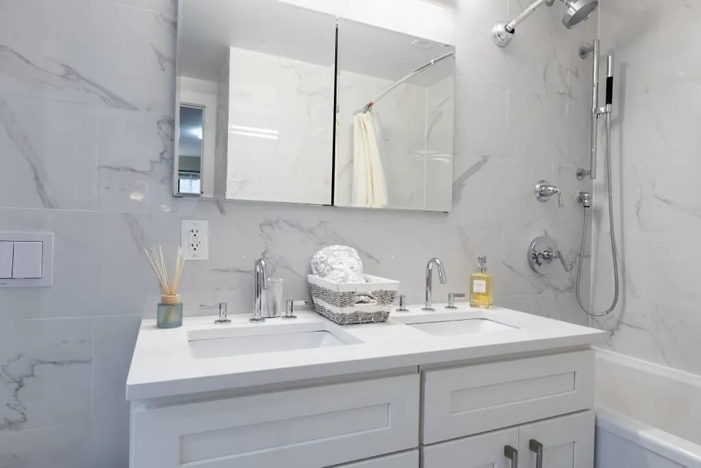 Ferienwohnung Elegant East Side New York Apartment